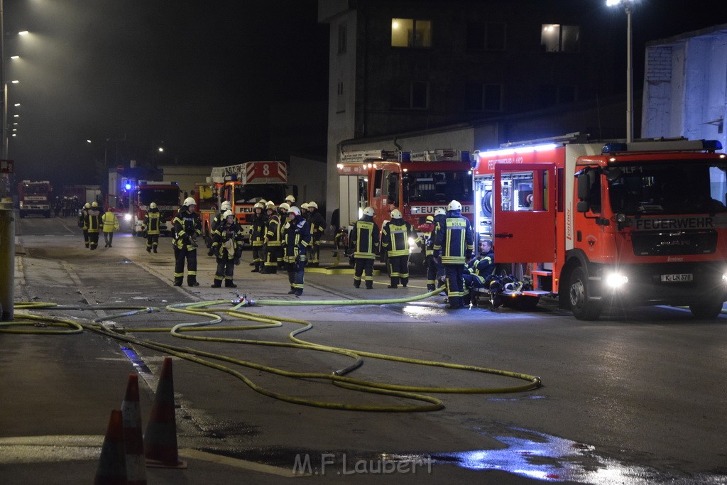 Feuer 2 AVG Koeln Rath Heumar Wikingerstr P074.JPG - Miklos Laubert